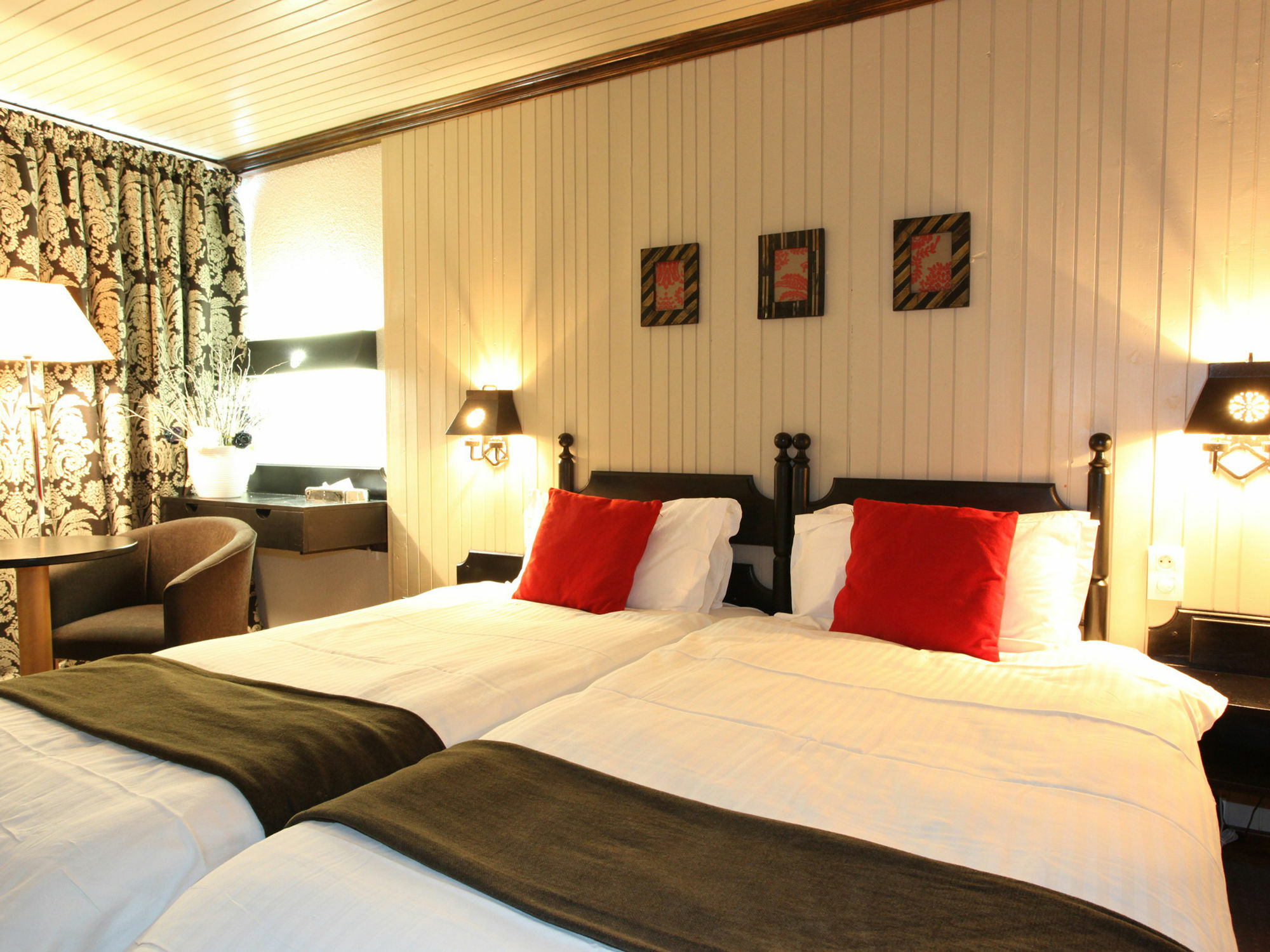 Chalet Hotel Le Val D'Isere Ngoại thất bức ảnh